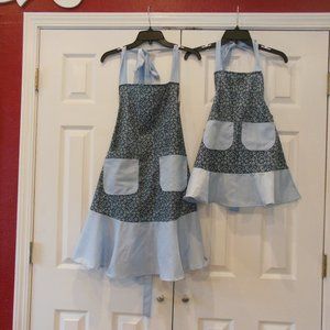 mother and daughter apron